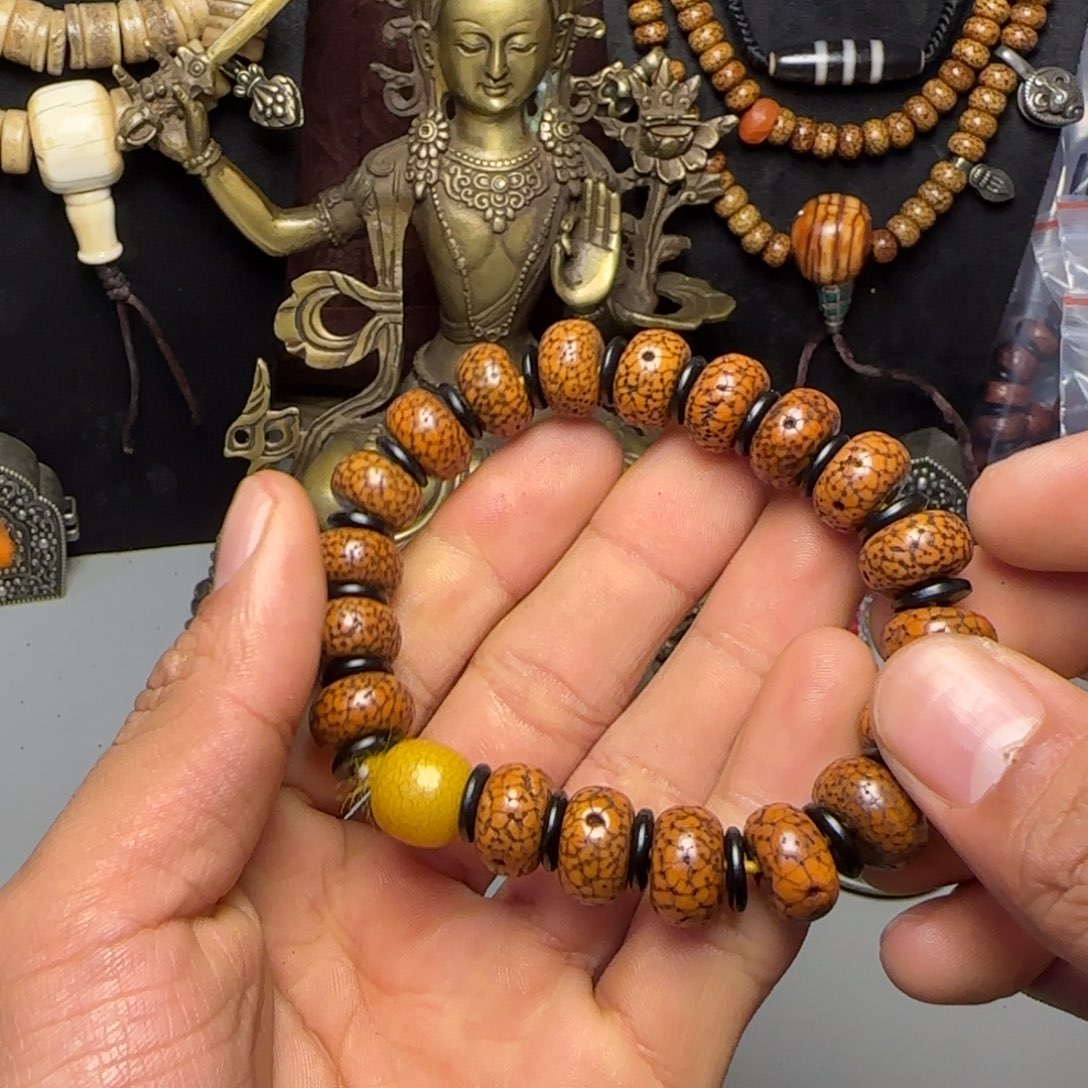 磊***¹格桑工艺坊直播间