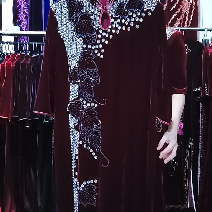酒红色金丝绒重工长款旗袍5XL