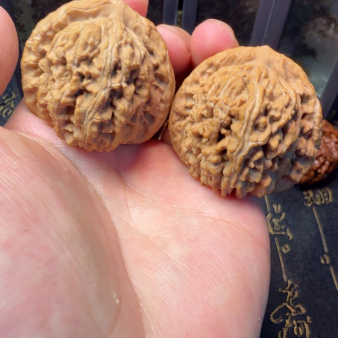 文玩核桃吊坠汉高楼43