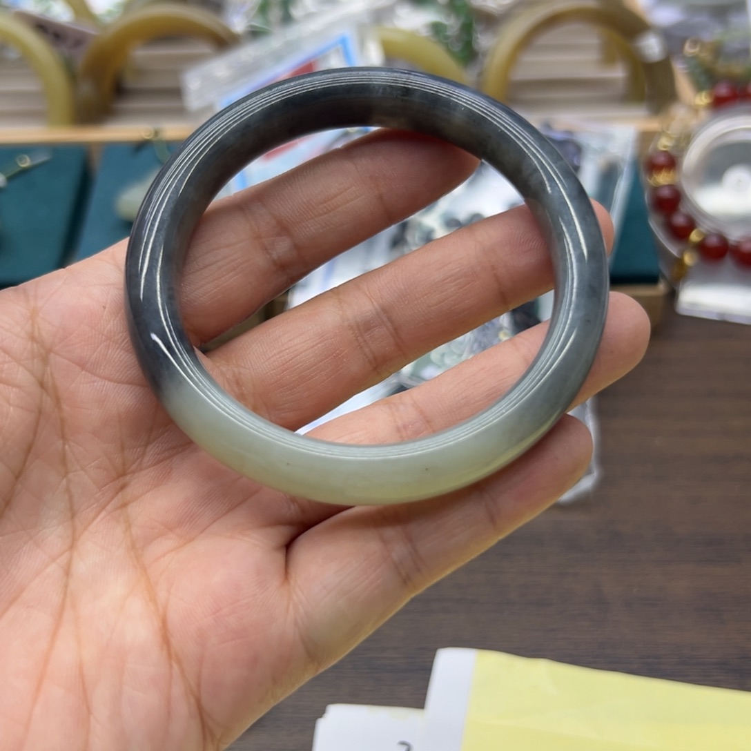 和田玉未镶嵌手镯60圈围207