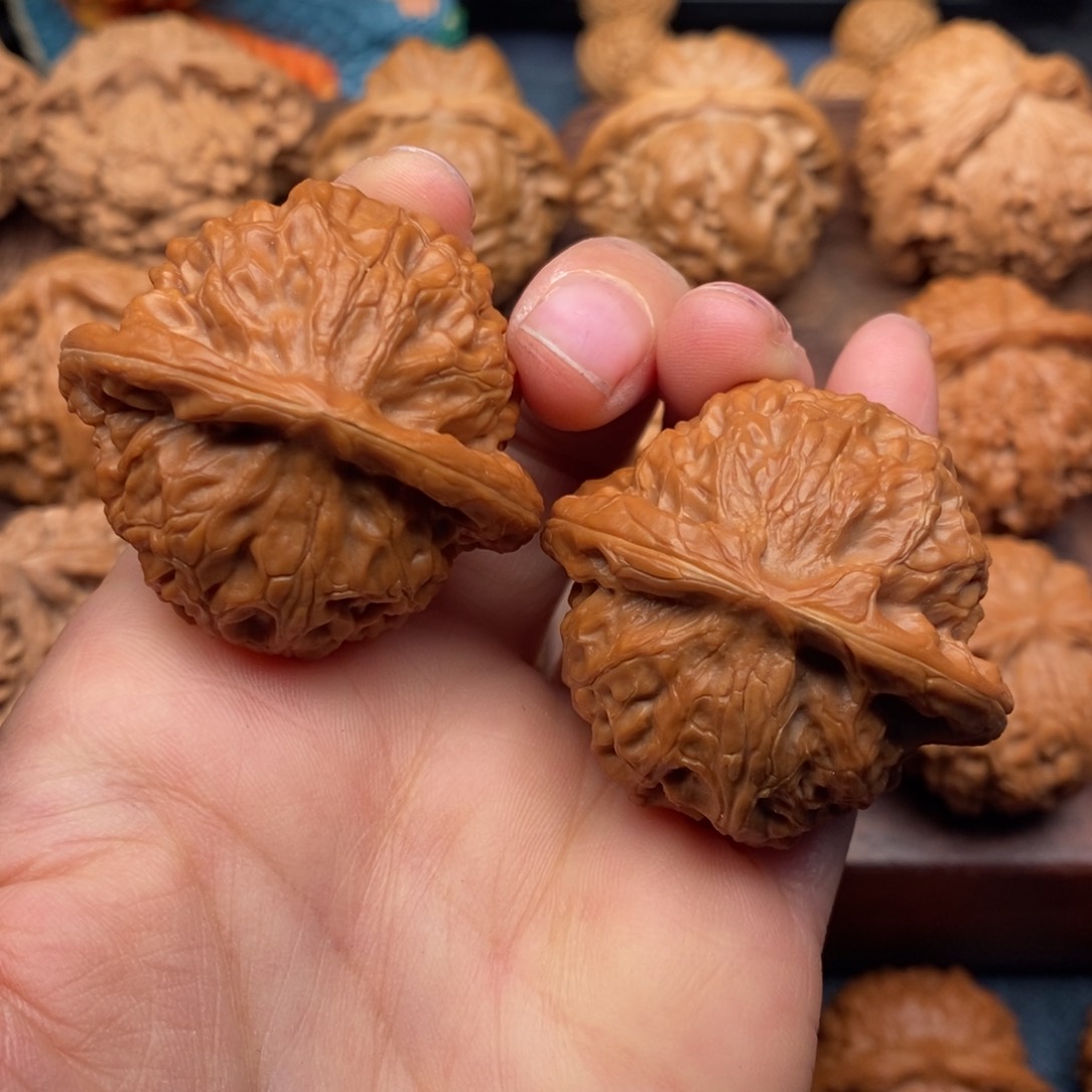 文玩核桃把件41大肚桃心宫灯