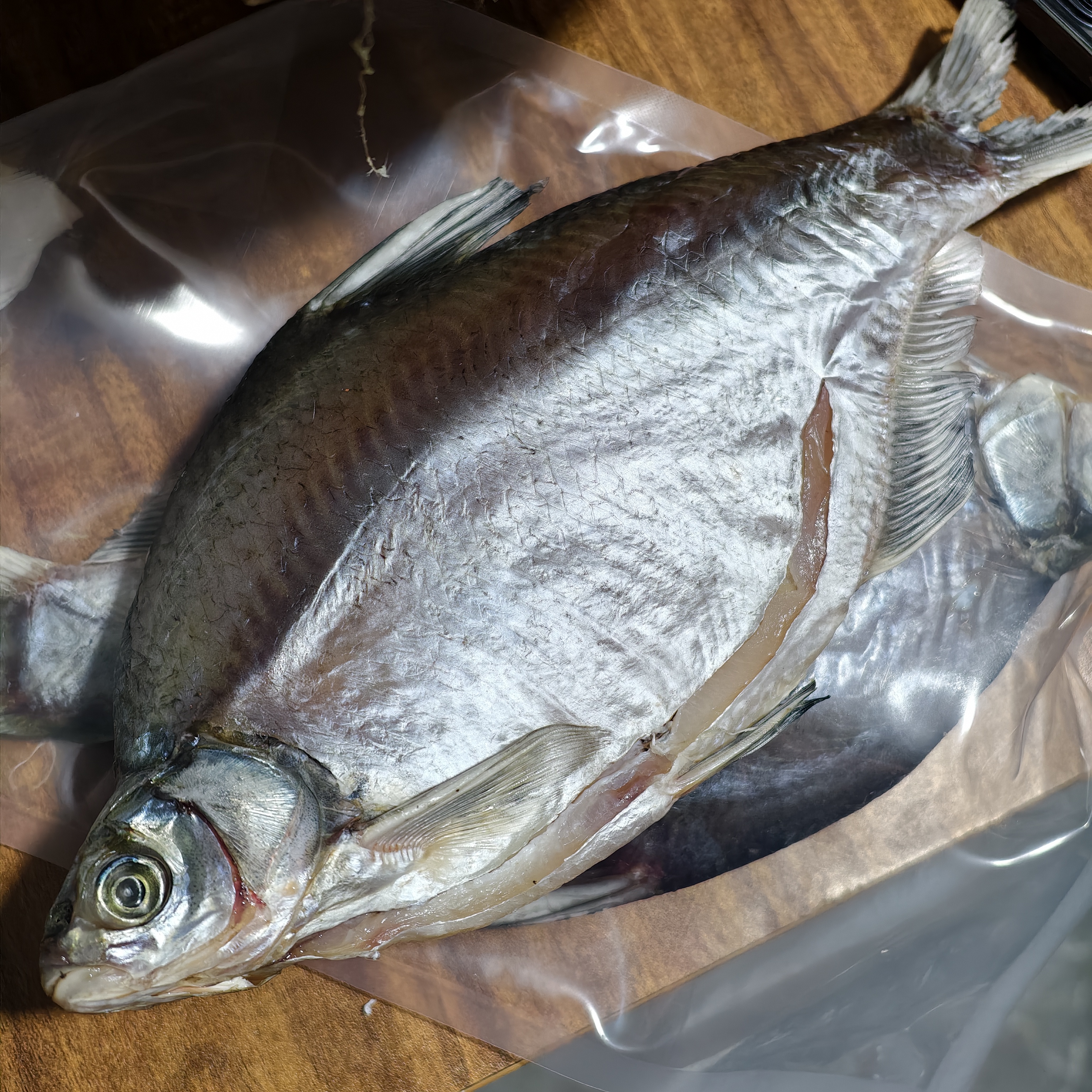 【直播福利】风干咸扁鱼6-7成干