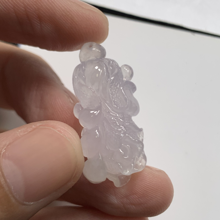 天然缅料a货翡翠粉紫白菜 29.6×12.9×9.9mm