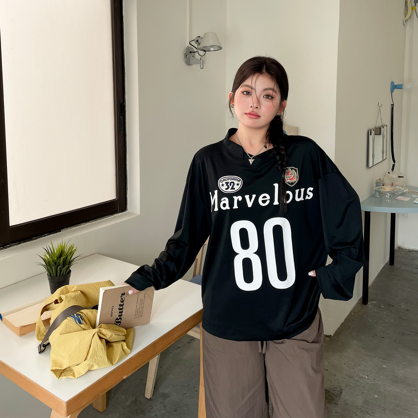初秋上衣女设计感小众显瘦薄款长袖大码胖mm宽松美式慵懒chic卫衣