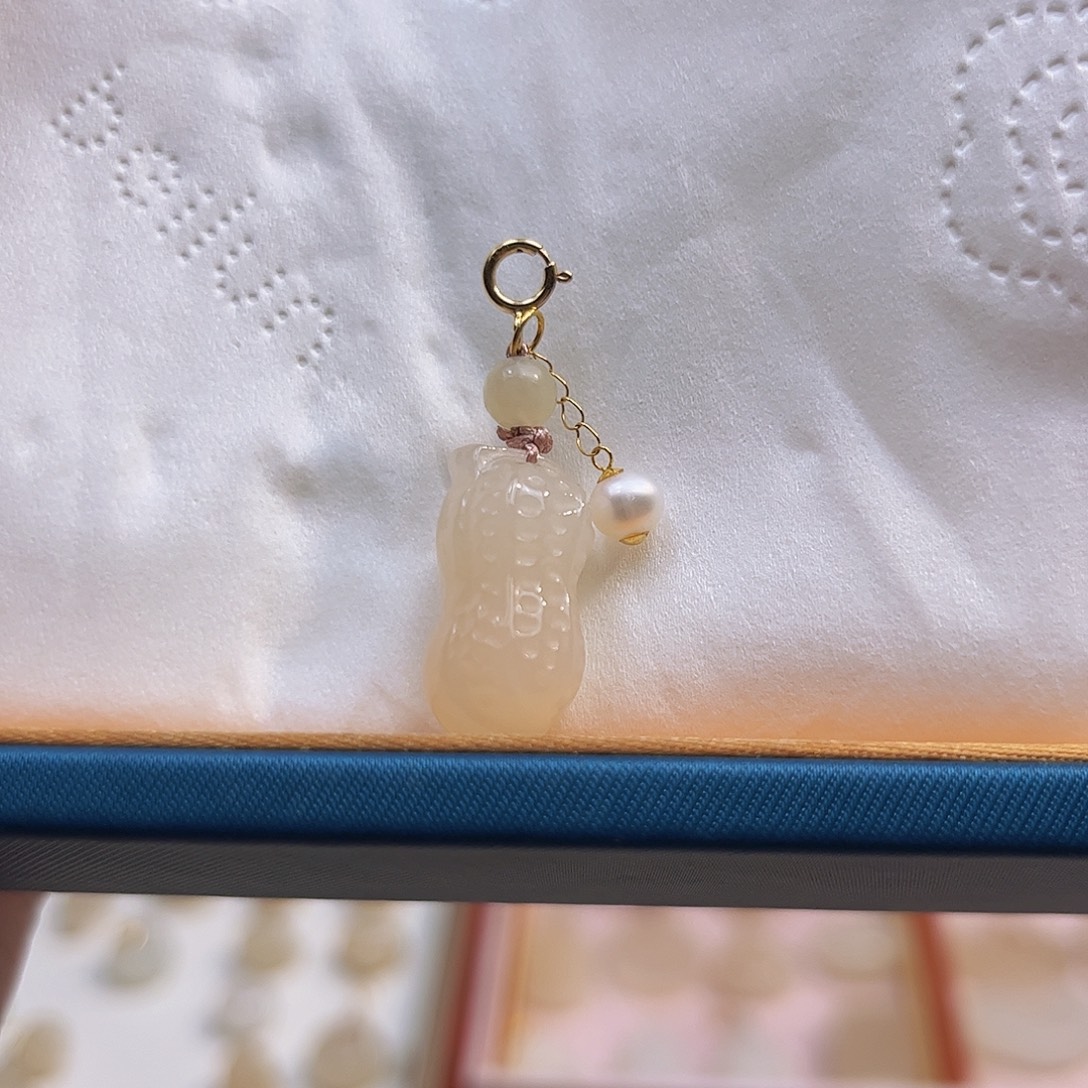 和田玉18K金镶嵌吊坠(不含链)