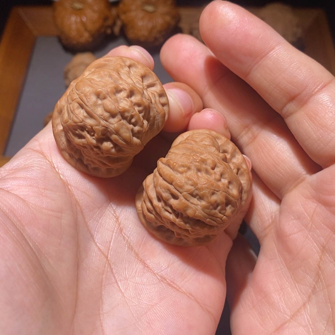 锦***乐文玩核桃把件37凤凰山