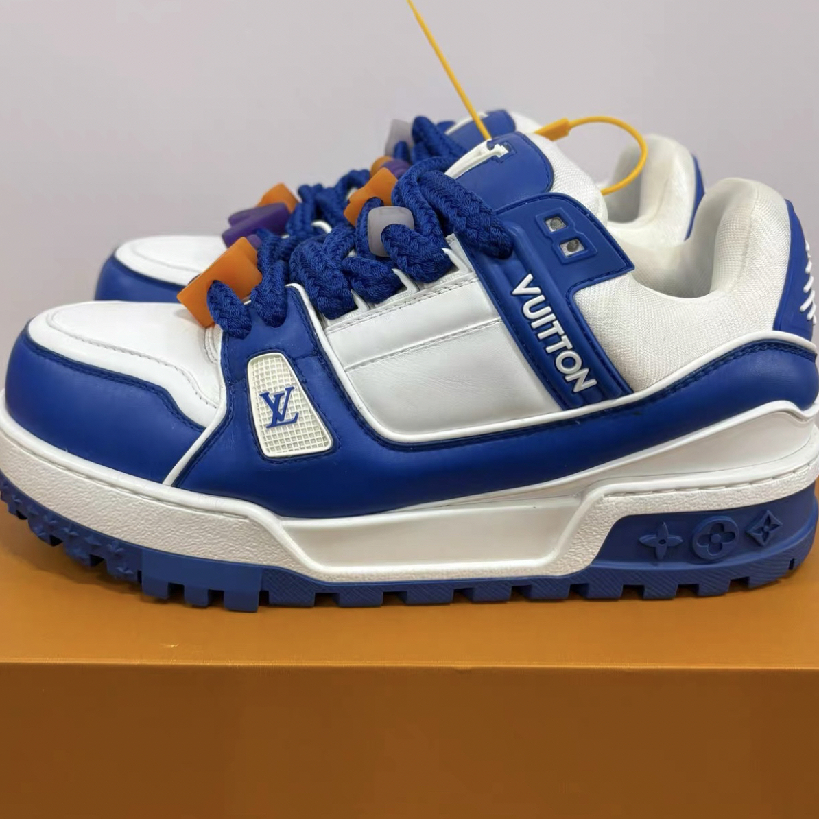 99新 LouisVuitton/路易威登 39.5码 trainer 白蓝胖丁 时尚板鞋
