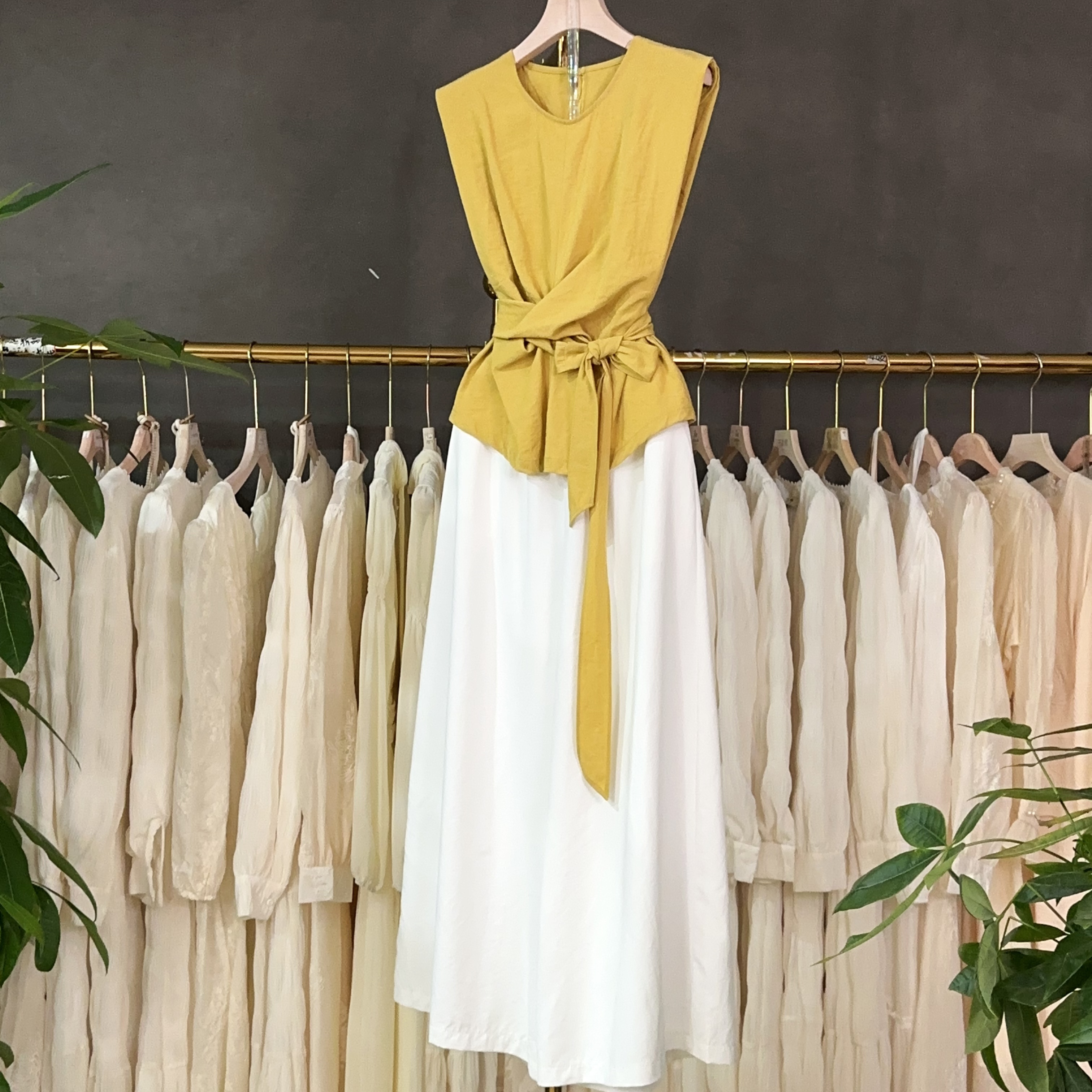 2025夏新时尚气质显瘦小飞袖上衣+松紧腰阔腿裤两件套百搭夏季