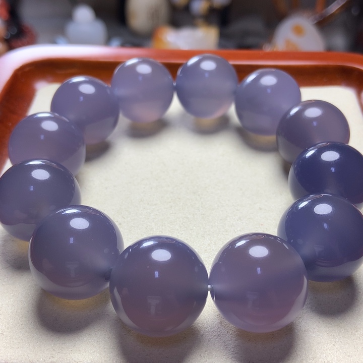 玛瑙/玉髓手串未镶嵌冰底 帝王紫