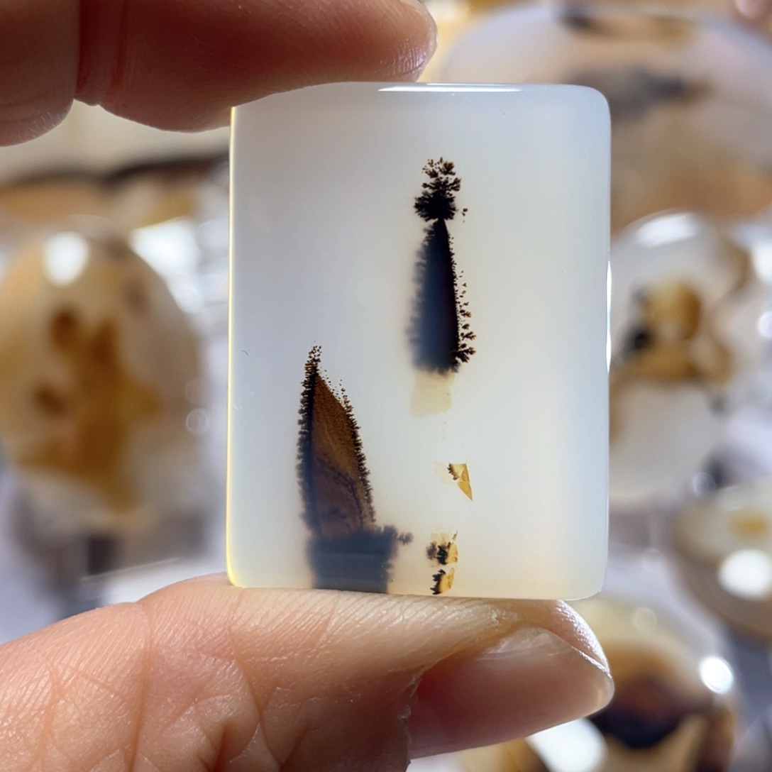 【闪购商品】玛瑙/玉髓颈饰合金