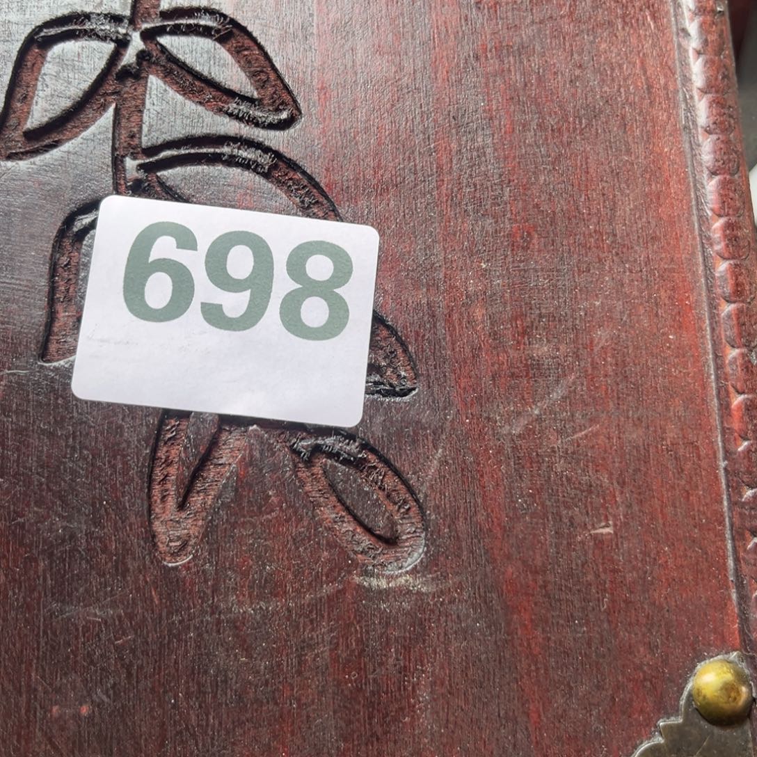 喵***否大叶紫檀（黑酸枝木类）