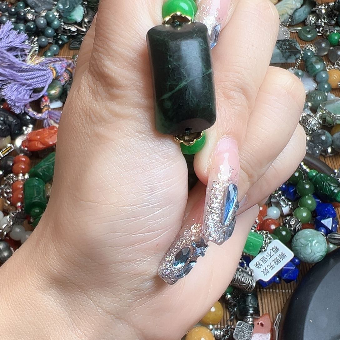 翡翠手镯未镶嵌✨**?吊坠