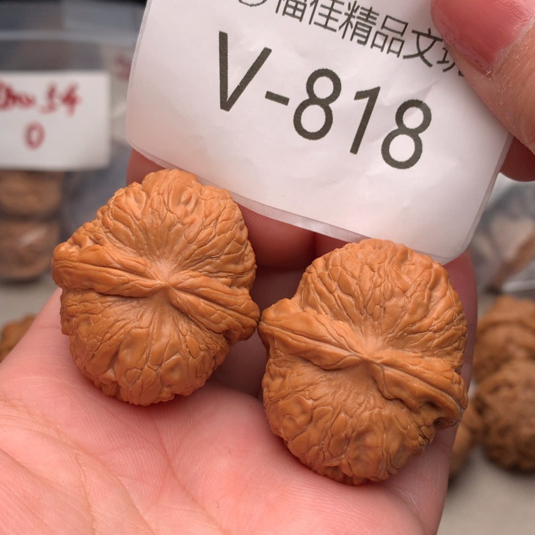 文玩核桃把件飞*38元宝……………