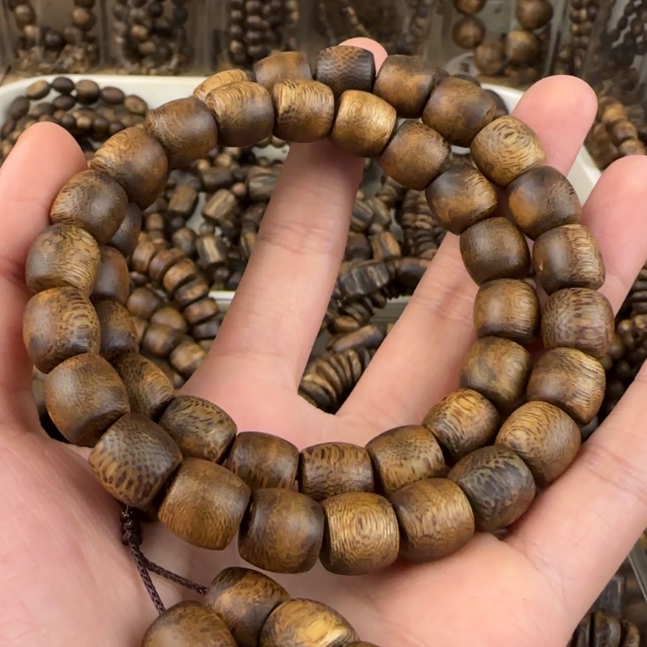 【闪购商品】沉香手串快**猬奇楠手串22.8克
