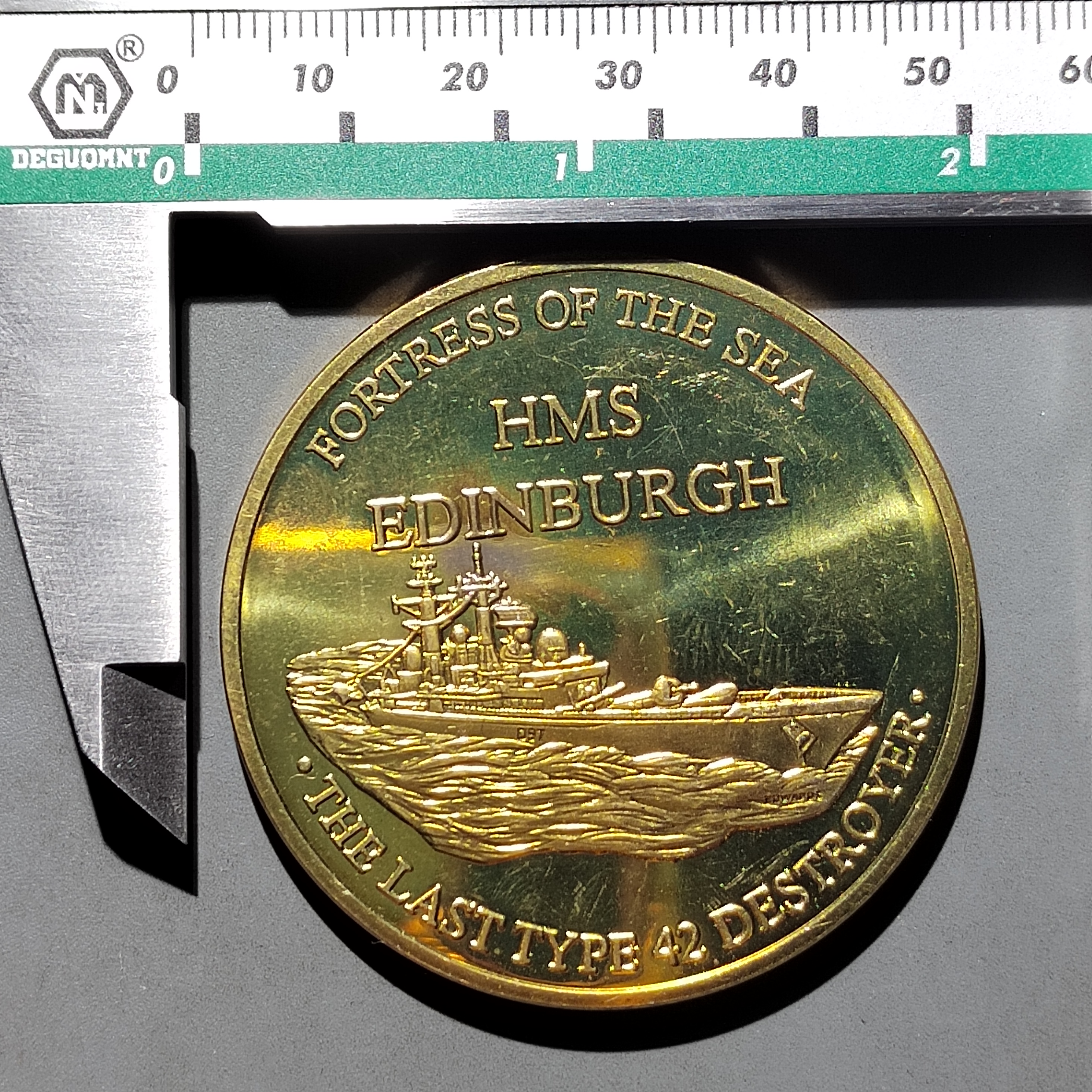 2013年英国金属制  舰船纪念章