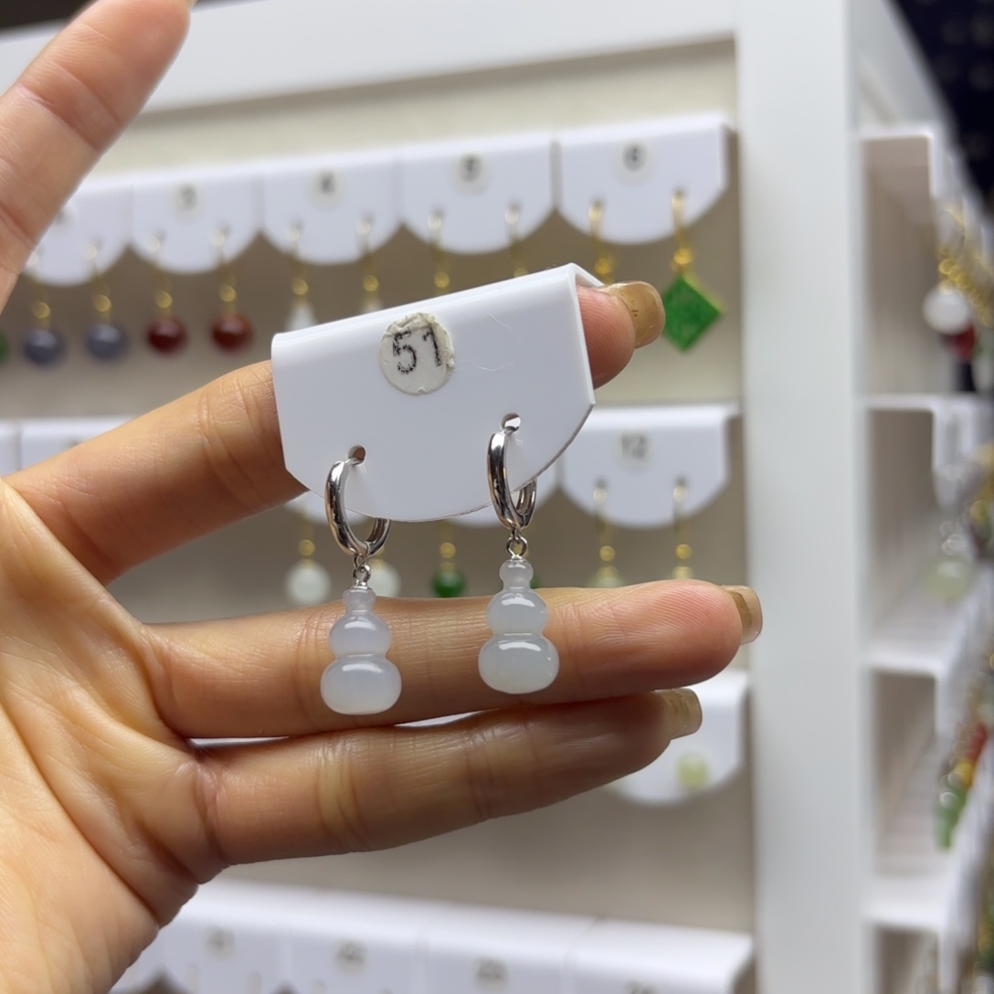 和田玉银S925镶嵌耳饰