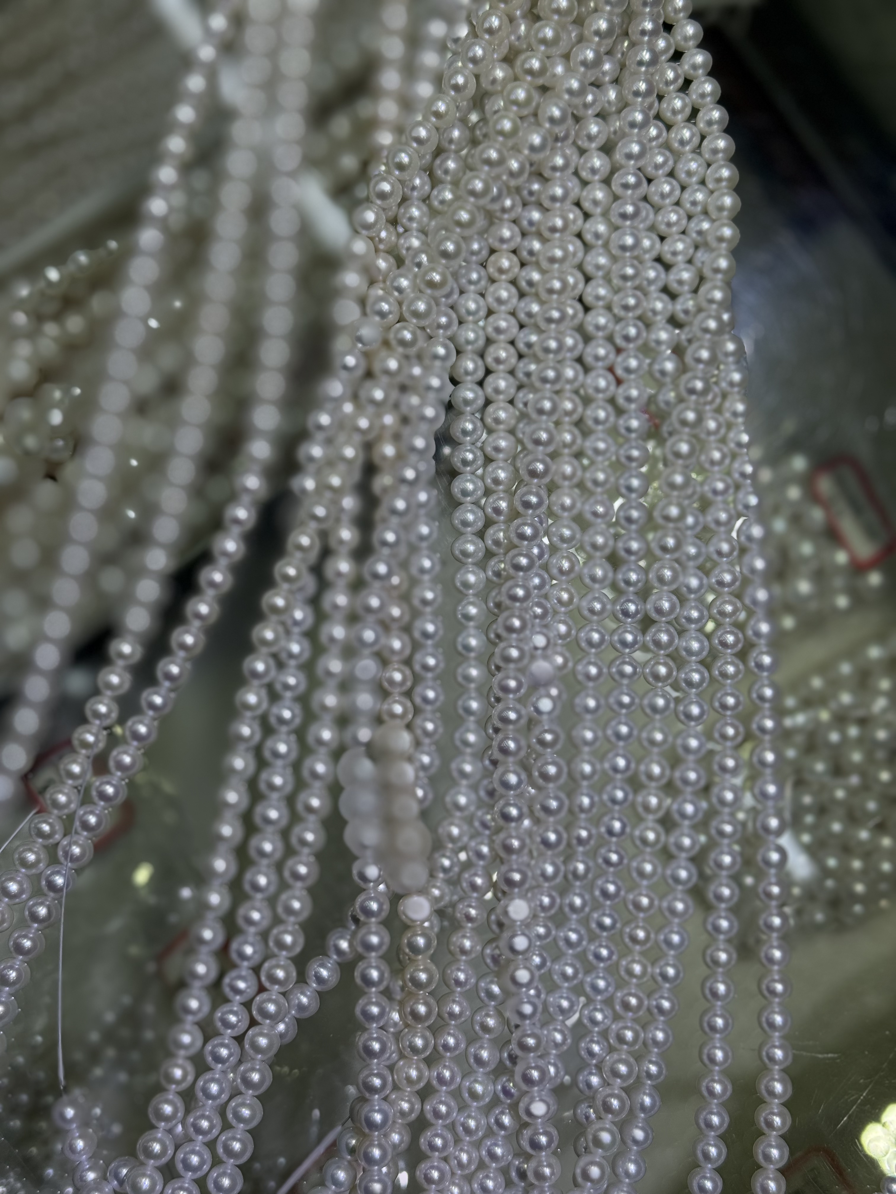 高品质强光天然淡水珍珠