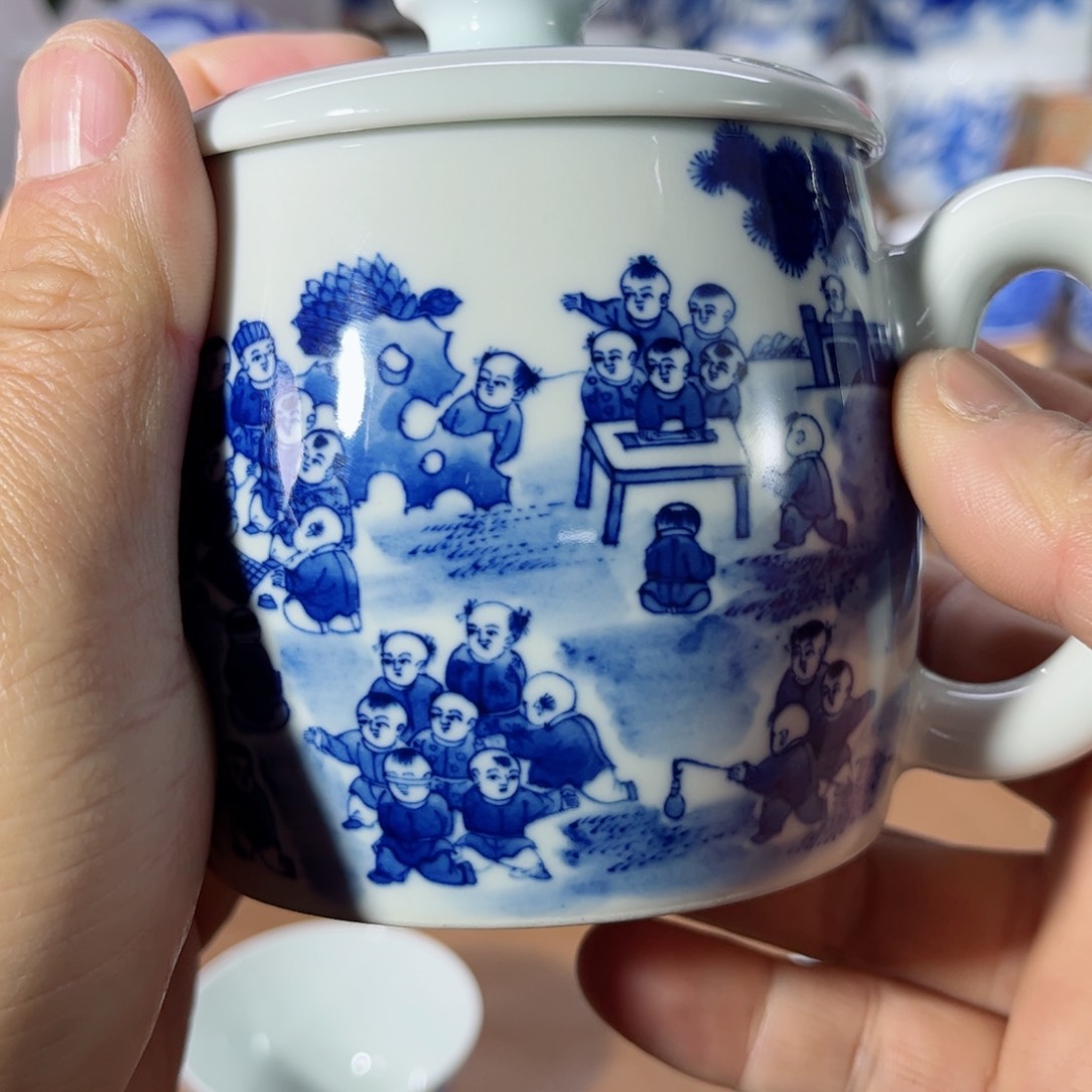 杯子K*人手工手绘的陶瓷，