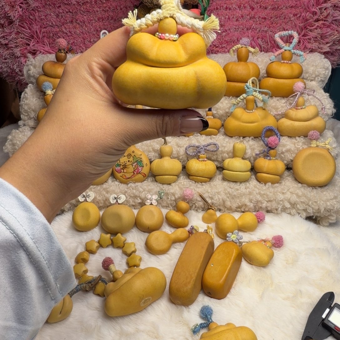 m***1有机玻璃端耳朵元宝钱袋儿