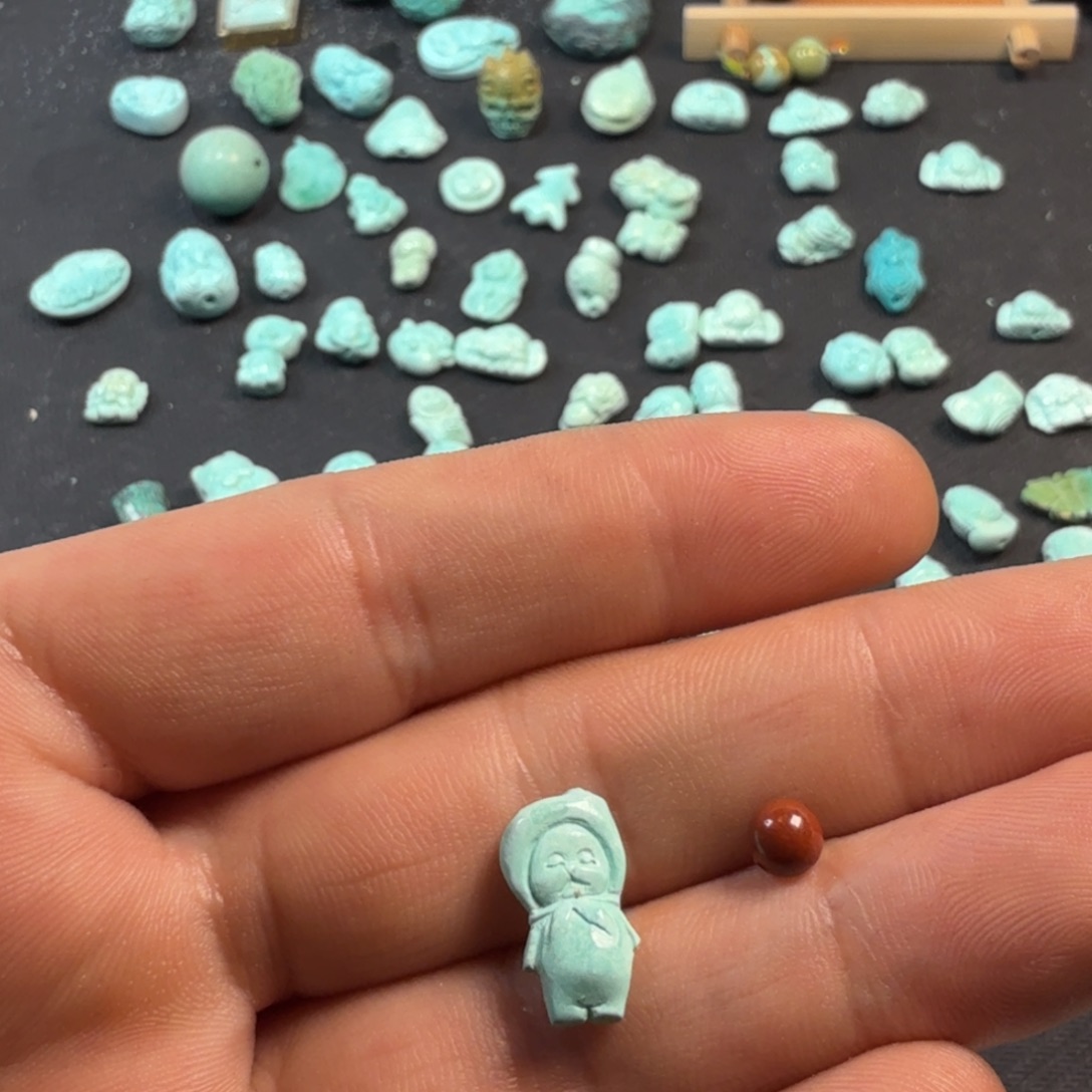 南红玛瑙未镶嵌珠宝奇石