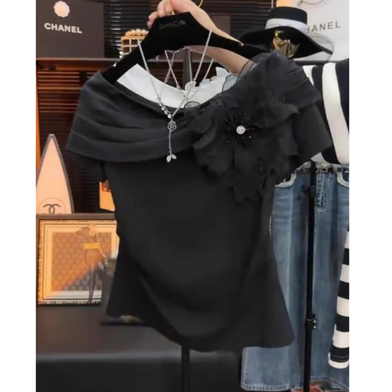 黑白法式一字肩2025夏季欧货钉珠立体花朵百搭独特上衣T恤 9901