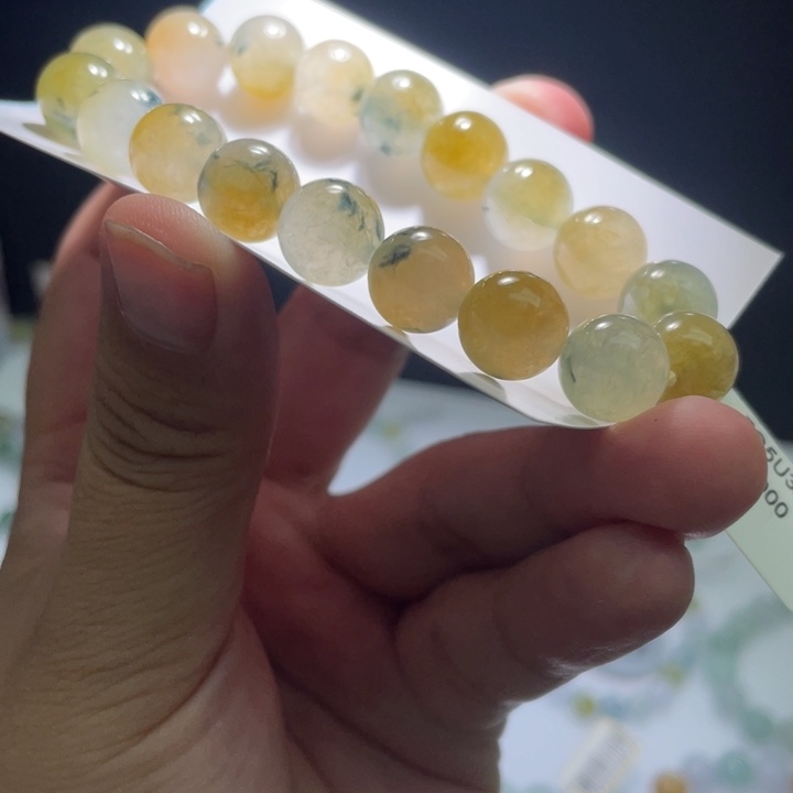 未镶嵌定制翡翠君****下翡翠卡10