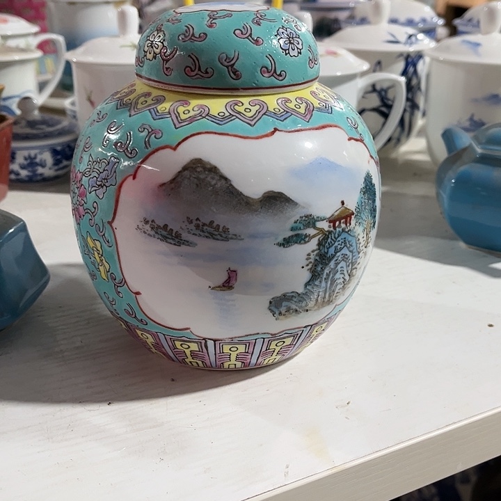 瓷片用****2景德镇陶瓷茶叶罐。