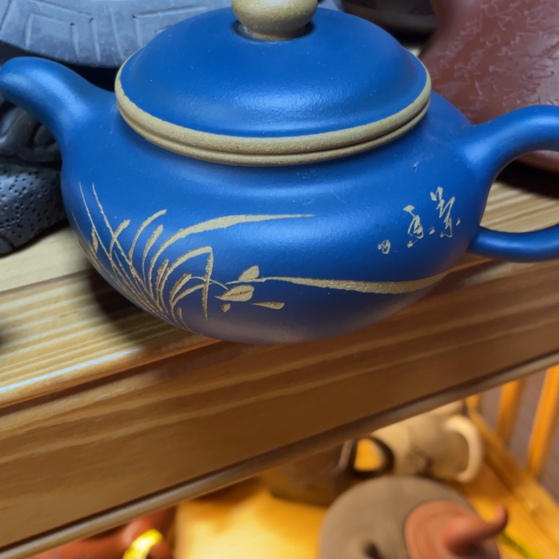 茶壶底槽青紫砂艺术作品