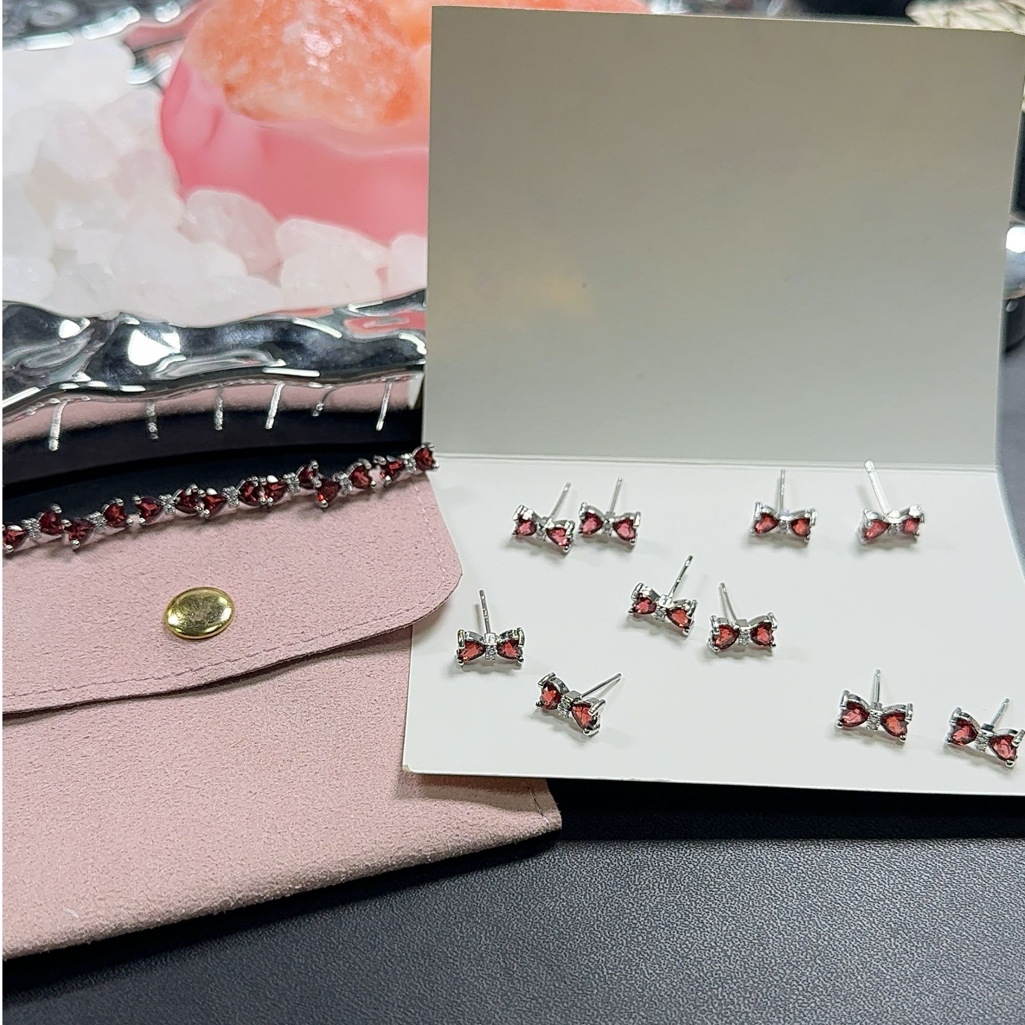 《老猪严选》QT045天然酒红石榴石耳钉S925银针多样性发其一