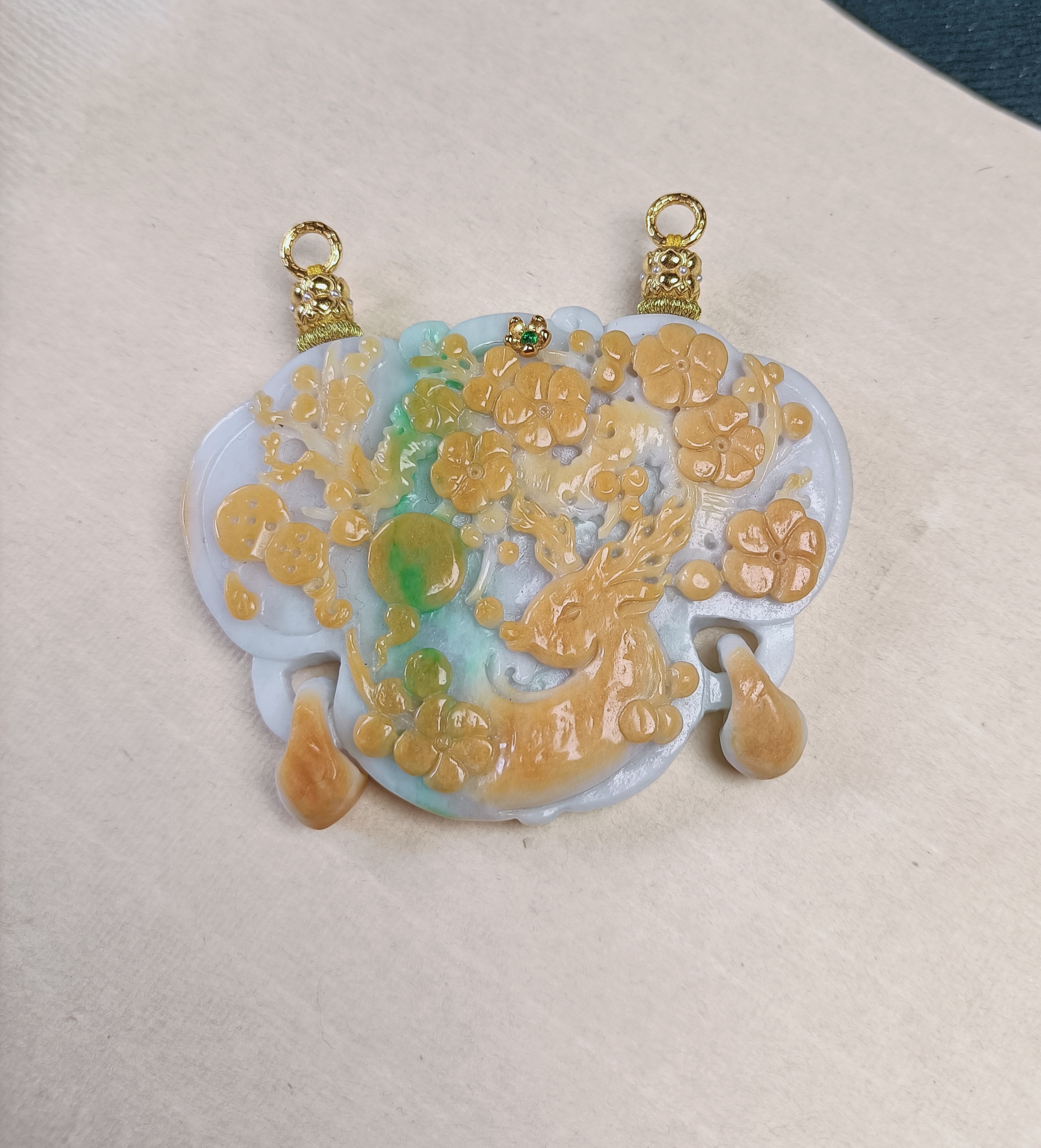 天然翡翠A货吊坠