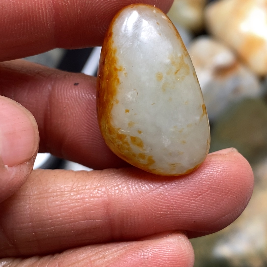 和田玉（糖玉）挂件未镶嵌