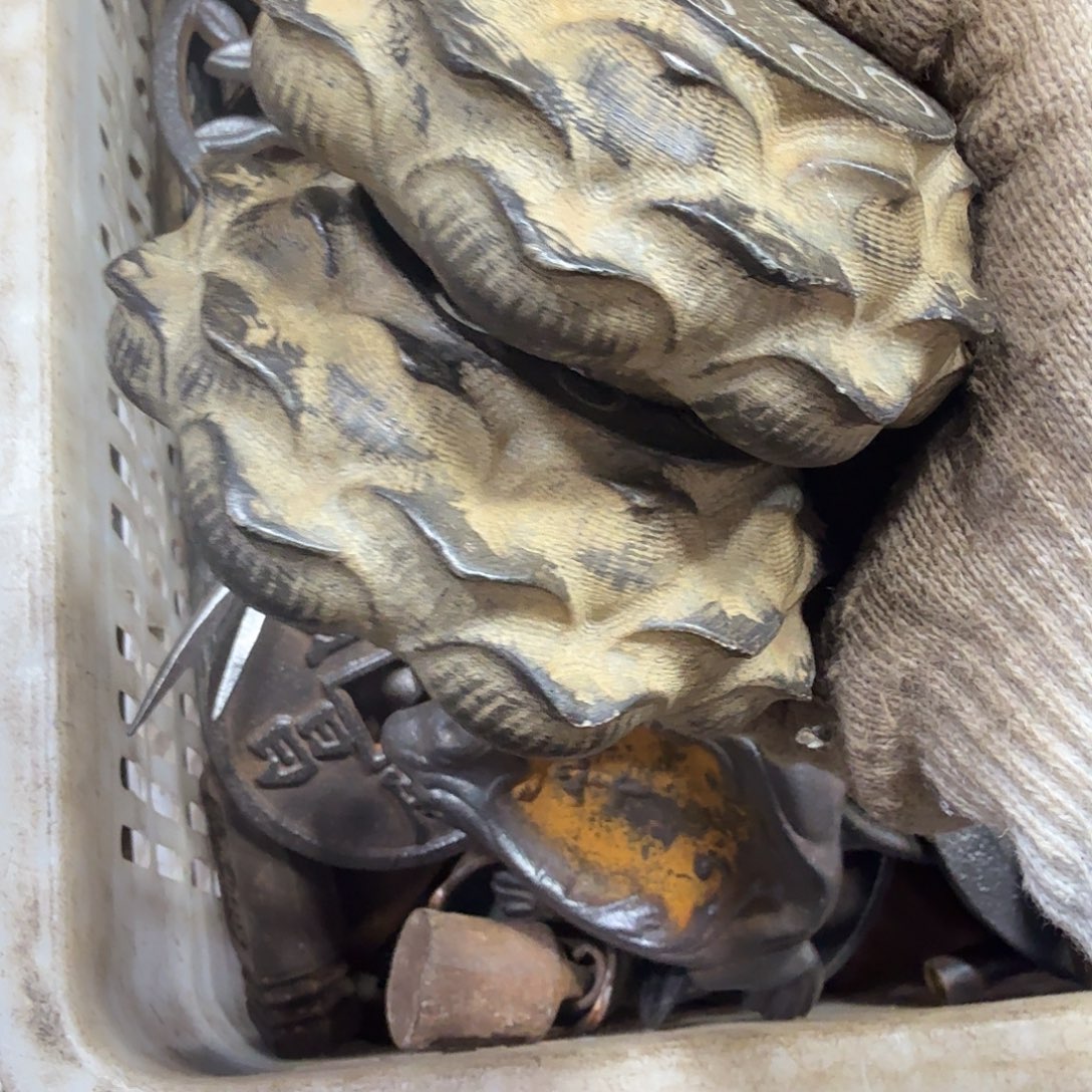 A***.一物一图，工艺品。