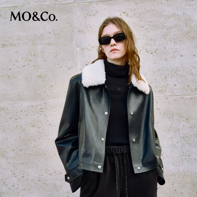 MOCO外套秋可拆卸毛领摇滚素皮宽松短款夹克MBD3COTT12
