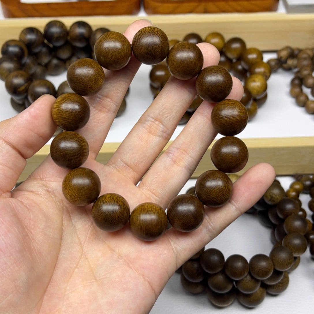 民***歌手串沉香越南芽庄黄棋楠1.6