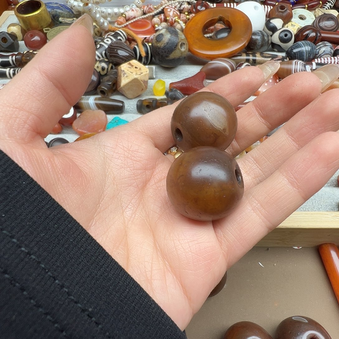 虾****玛瑙/玉髓未镶嵌珠宝半成品