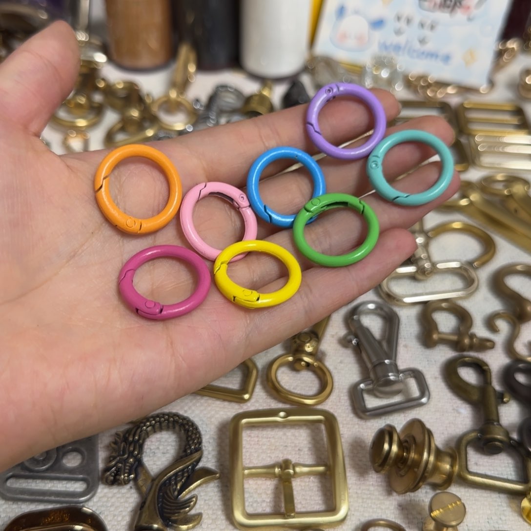 内径1.5 10元20个颜色随机