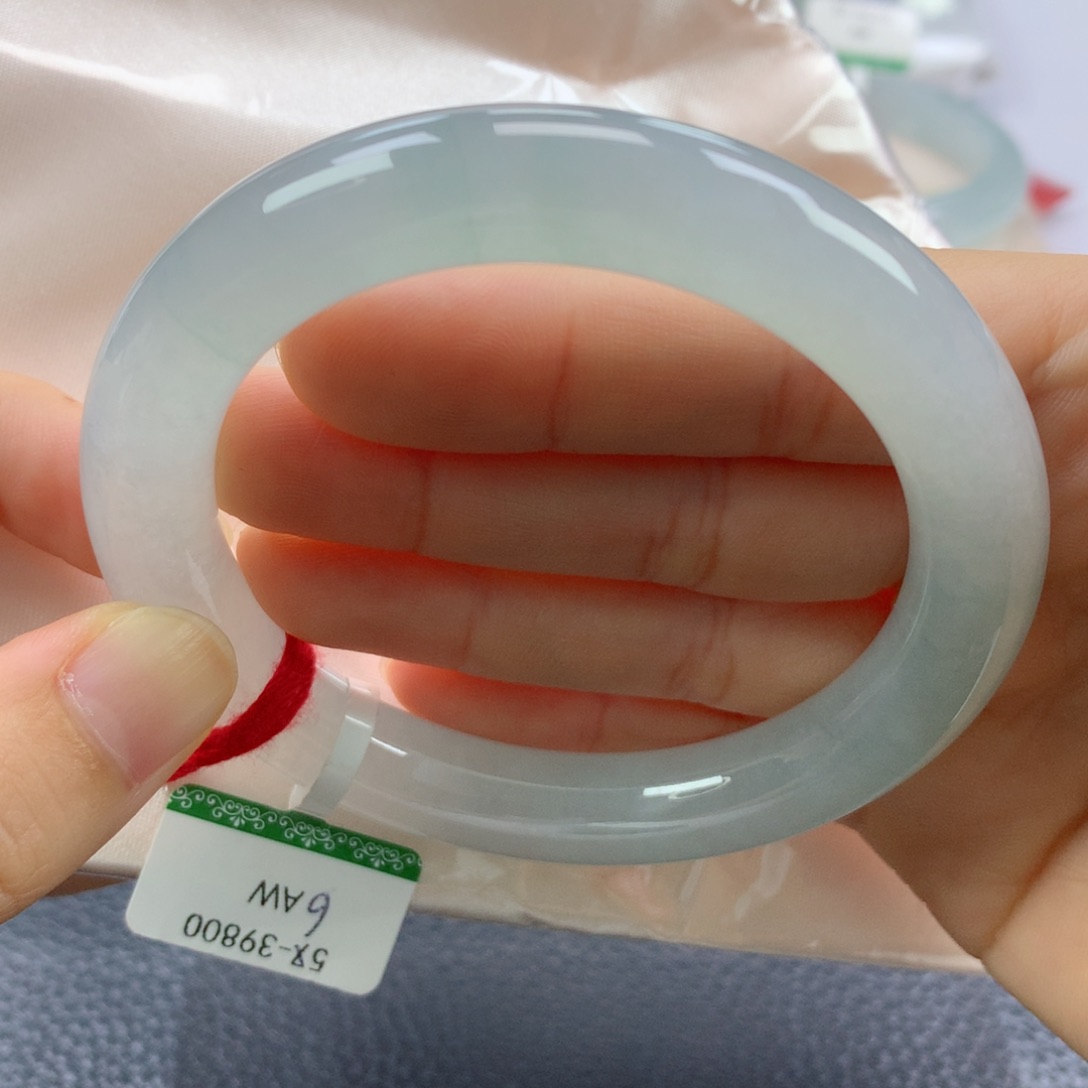 翡翠手镯未镶嵌缅甸天然翡翠A货56.5圆