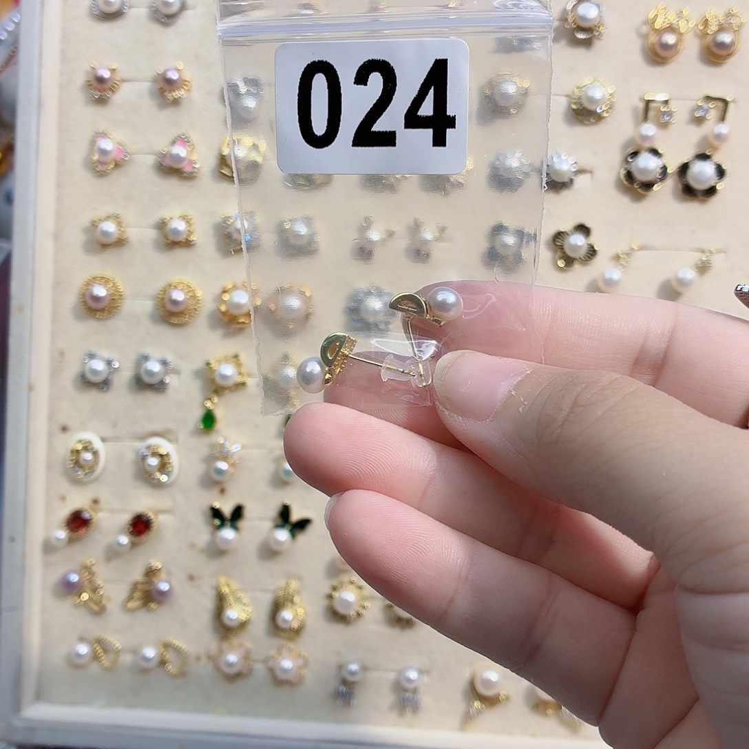 合金淡水珍珠耳饰