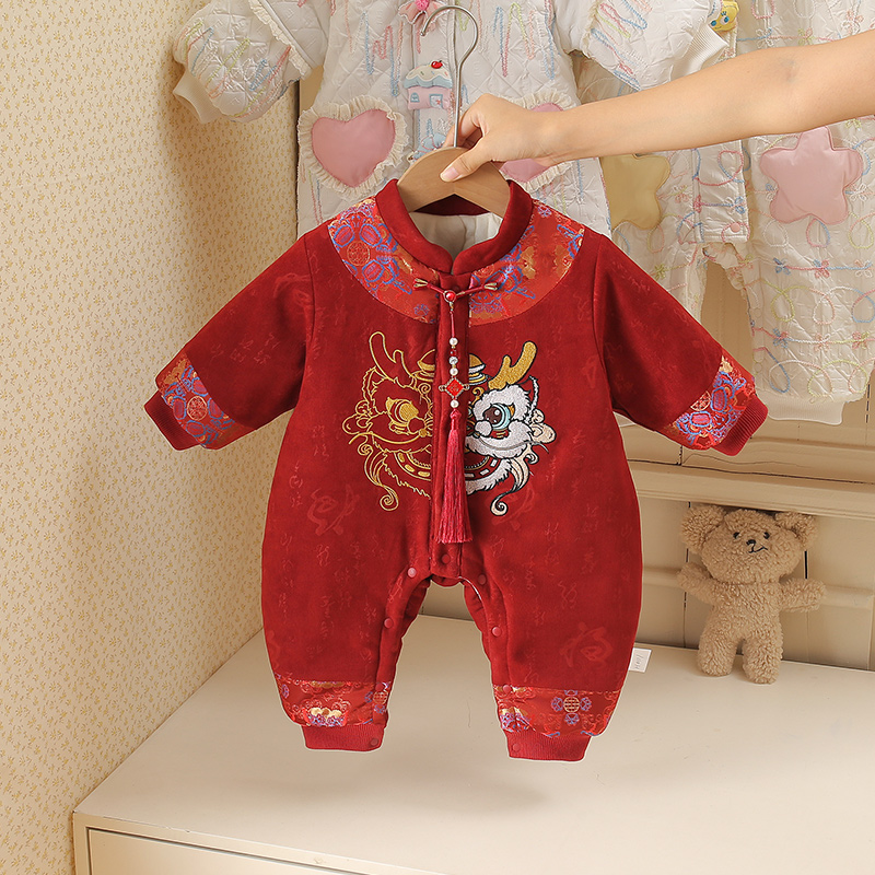 满月冬季秋冬爬服哈衣连体衣婴儿刺绣萌龙婴儿连体衣