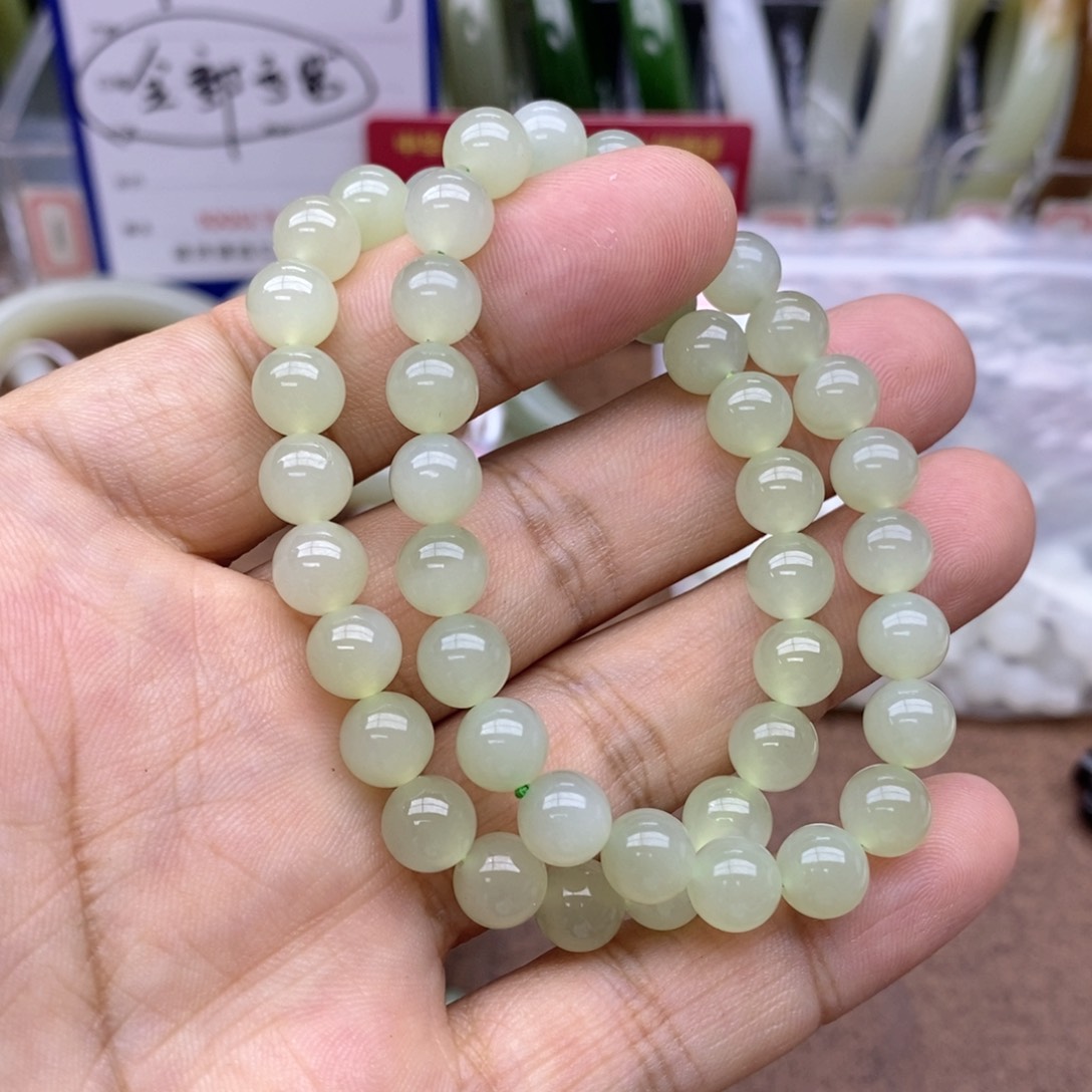 手串未镶嵌和田玉卡8