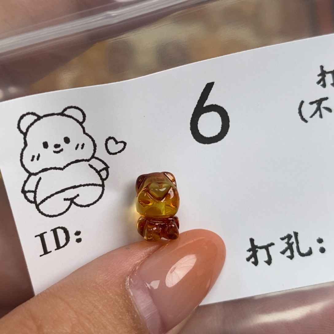 琥珀未镶嵌珠宝奇石