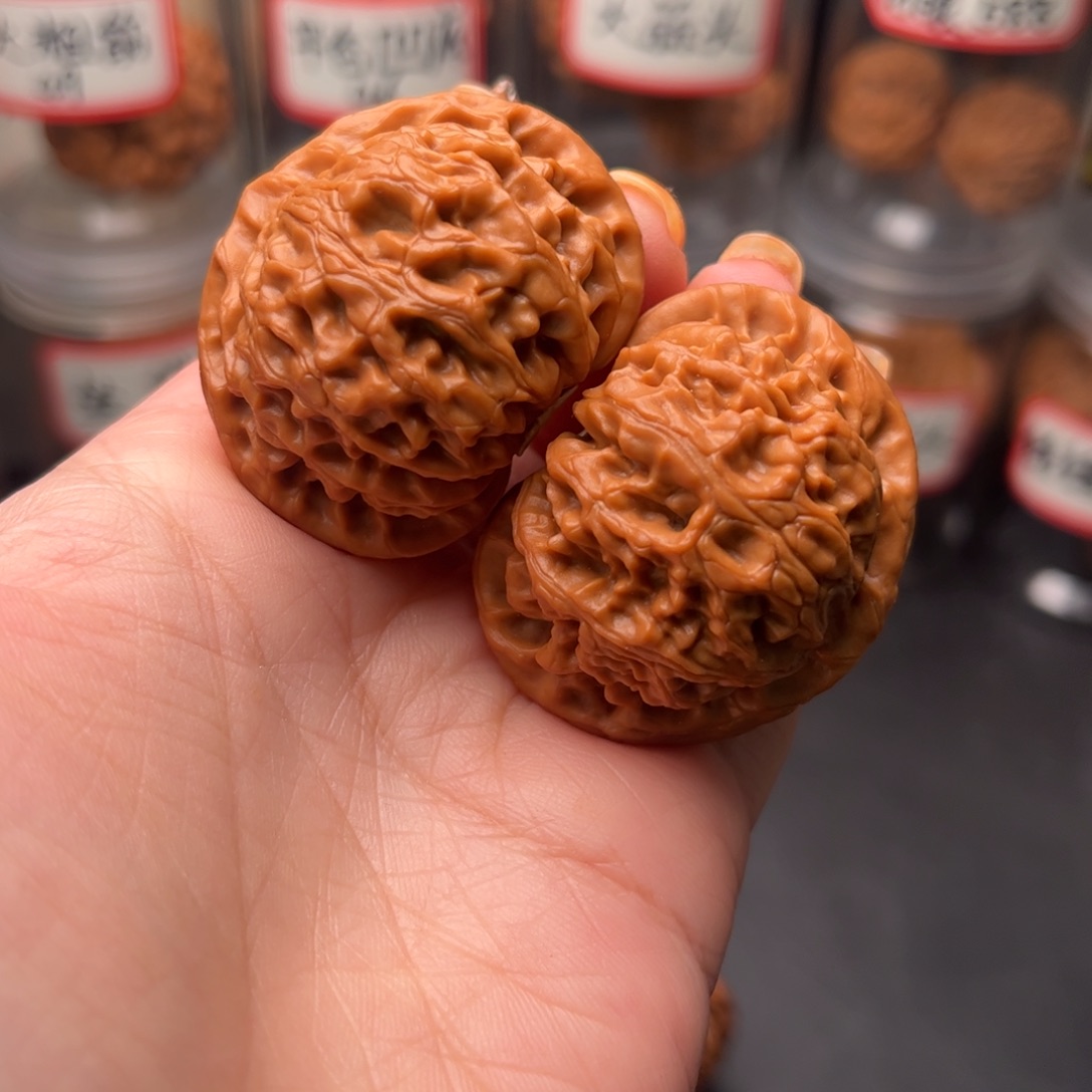 文玩核桃把件老树宫灯