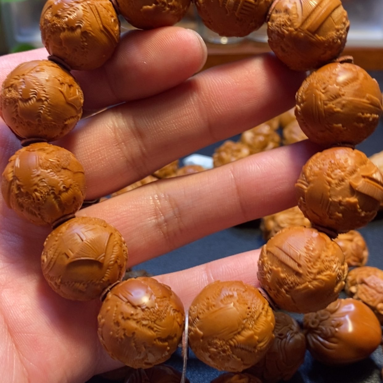 【闪购商品】橄榄核手串/手链苏工名家顶级水晶核满工风景