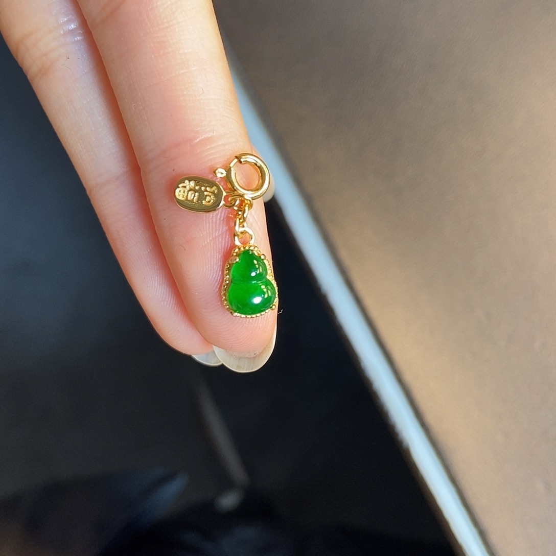 翡翠银S925镶嵌颈饰