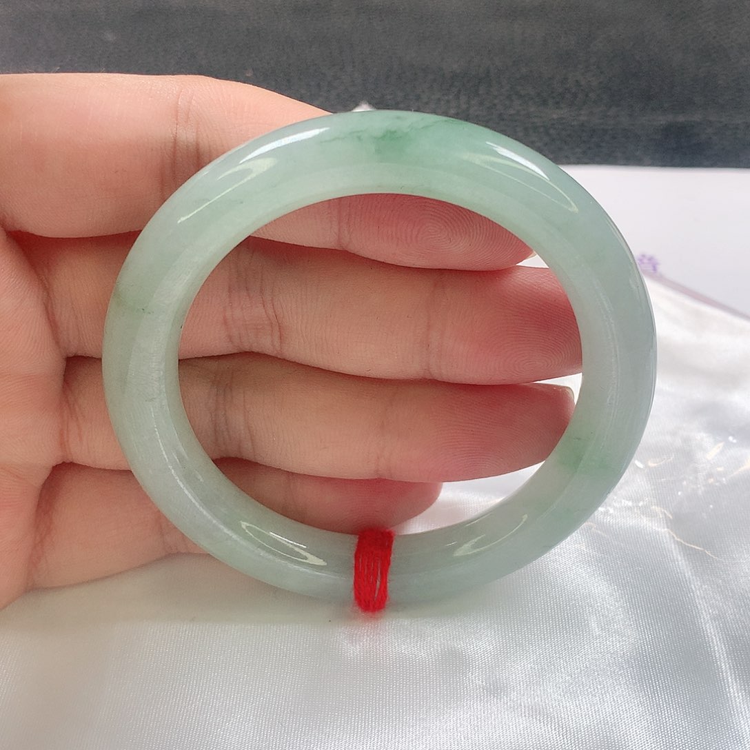 未镶嵌手镯（圆镯）翡翠366号