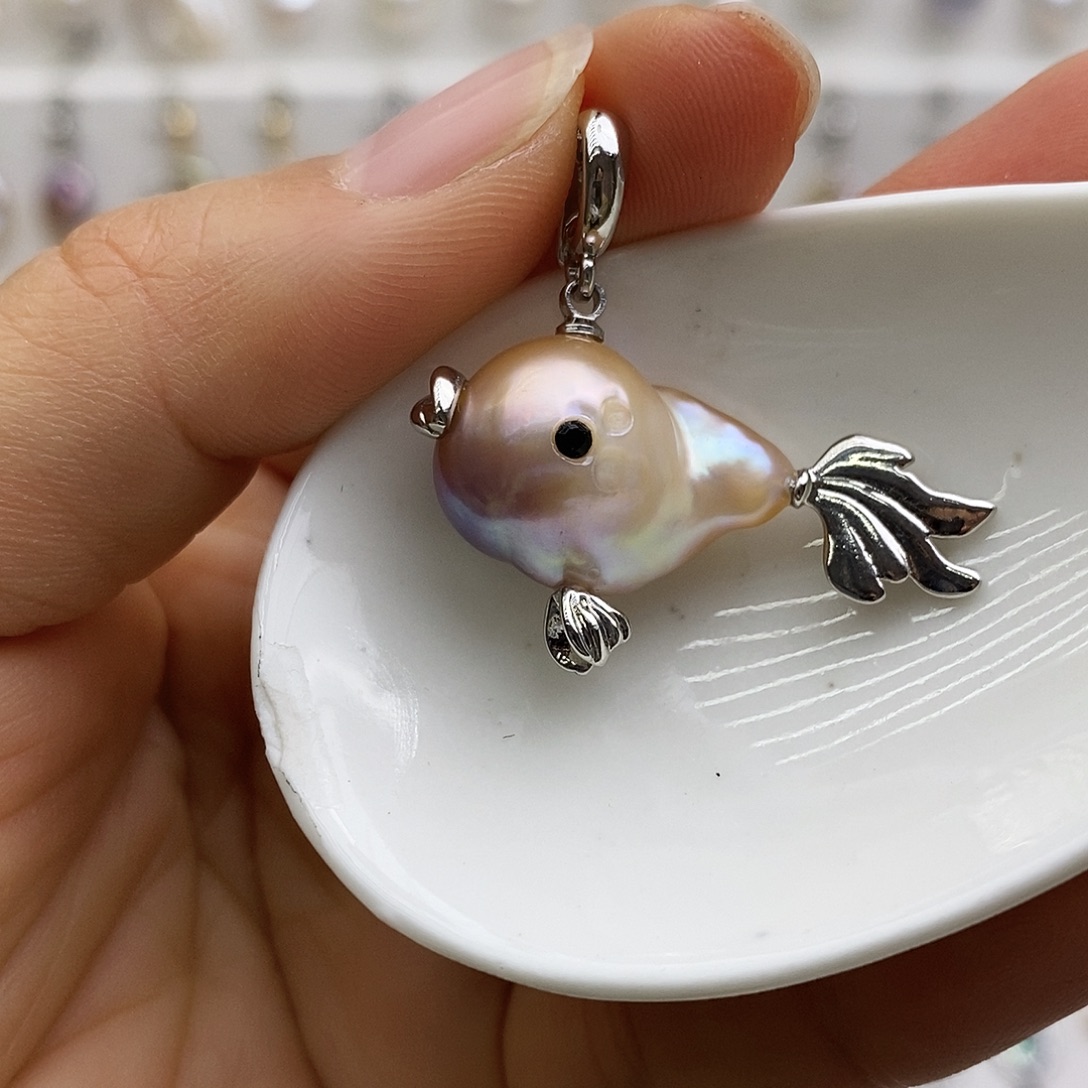 未镶嵌淡水珍珠颈饰