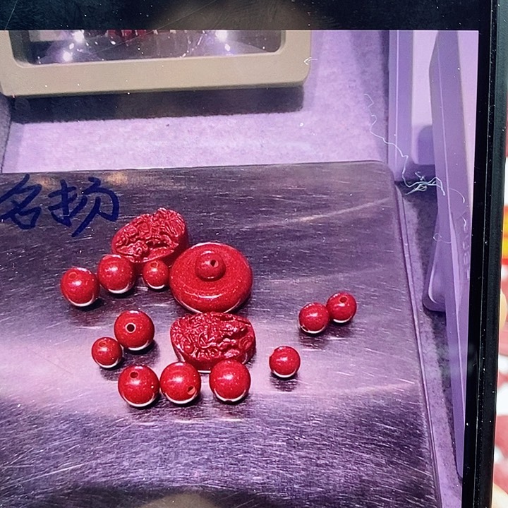 鼓*白11111111111111111