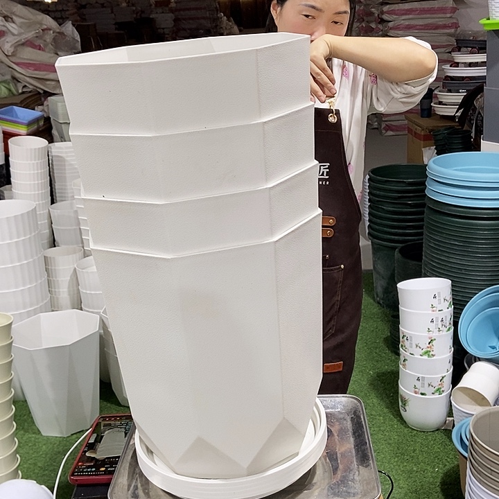 FZ270钻白色口27高30带托4只