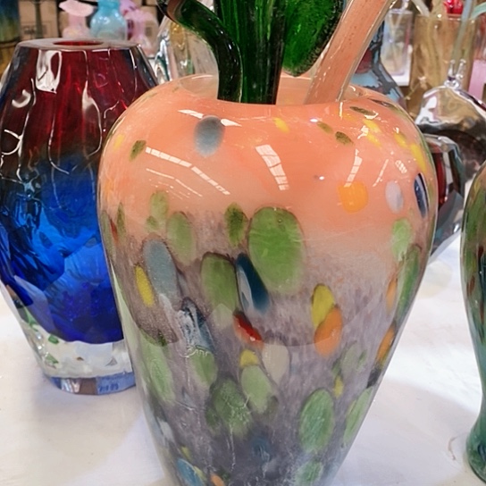 琉璃花瓶高31厘米口径9厘米