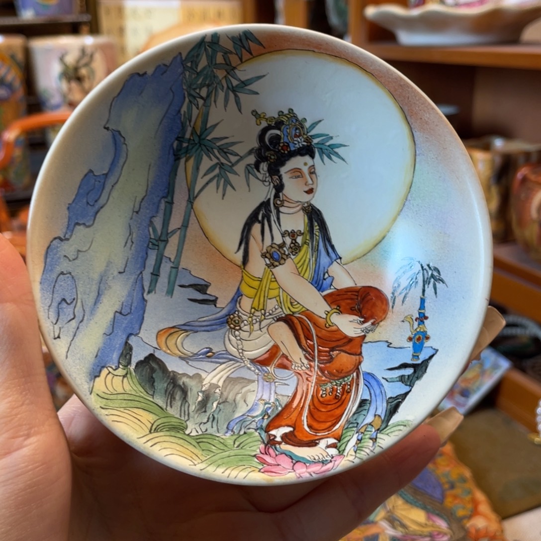 王***贤手绘作品杯杯推荐